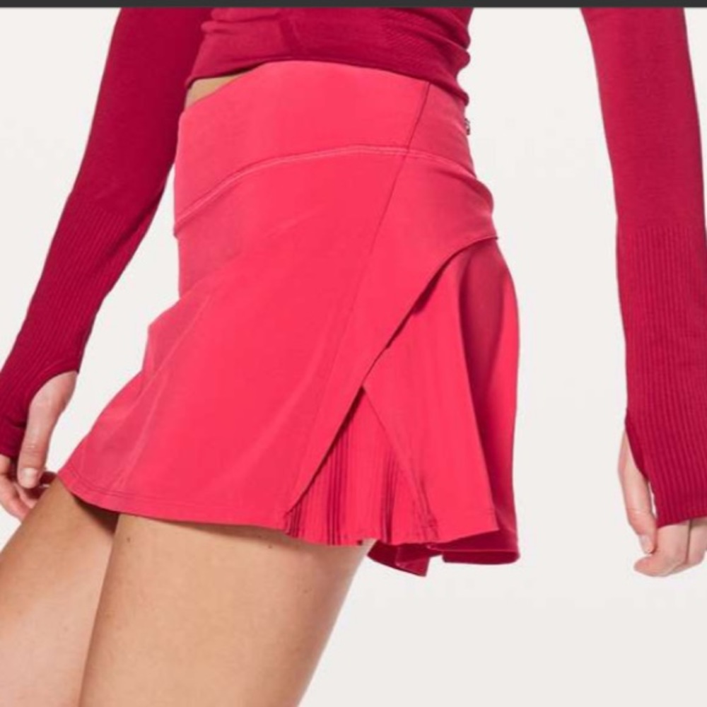 Lululemon play off the pleats skirt skort size 8